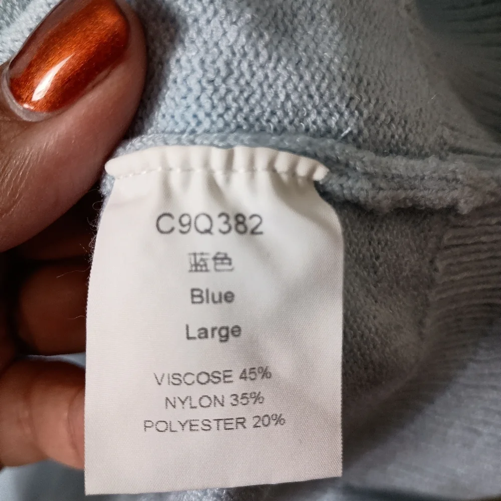 Light Blue Women's Sweater Size L